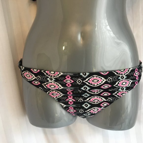 Women's HOLLISTER Black Pink Tribal Swim Bikini Top Push Up Size 34C Bottoms L - Picture 8 of 15